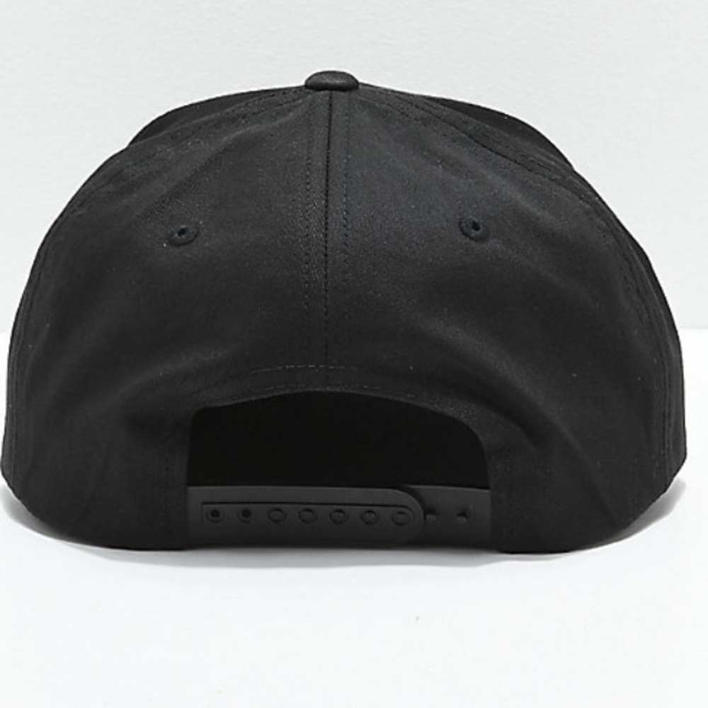 Volcom hat - Picture 2 of 2